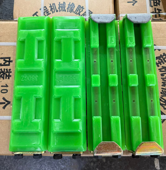 VectorMax 380mm clip-on polyurethane track pad