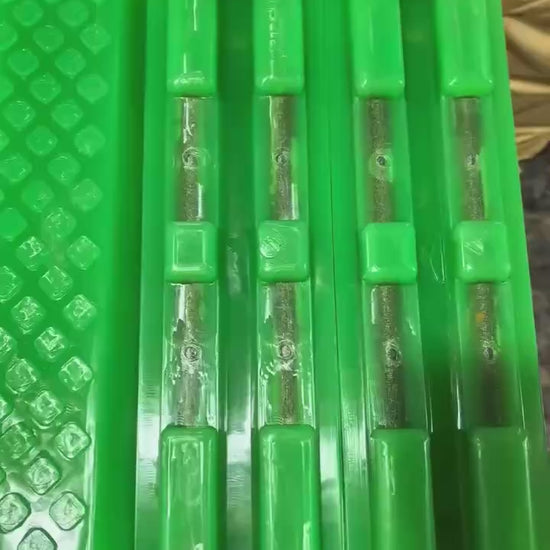 VectorMax 380mm clip-on polyurethane track pad video