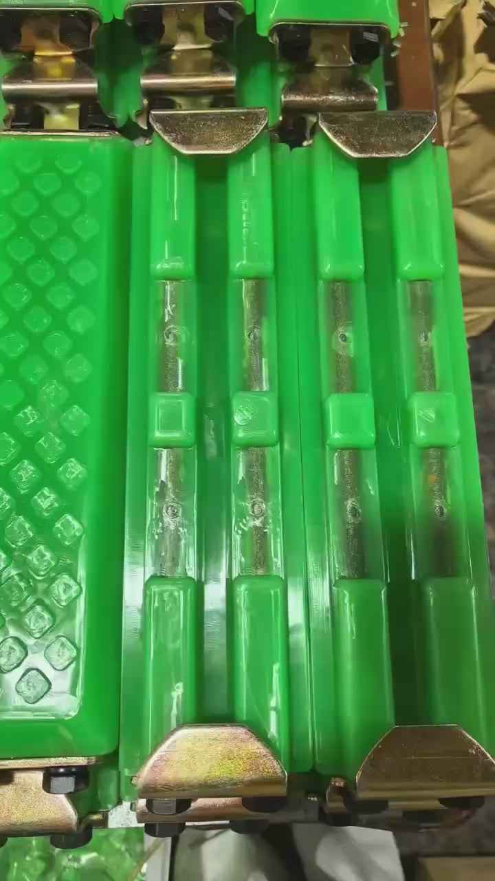VectorMax 380mm clip-on polyurethane track pad video