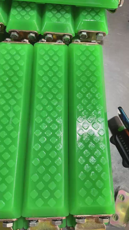 VectorMax 450mm Clip-On Polyurethane Track Pad