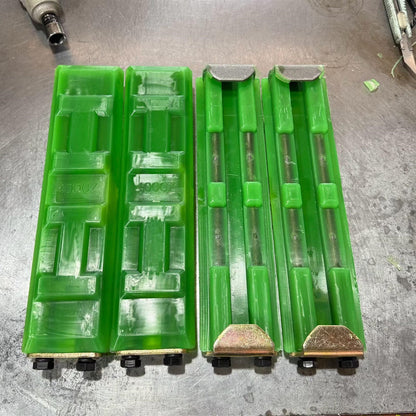 VectorMax 400mm clip-on polyurethane track pad