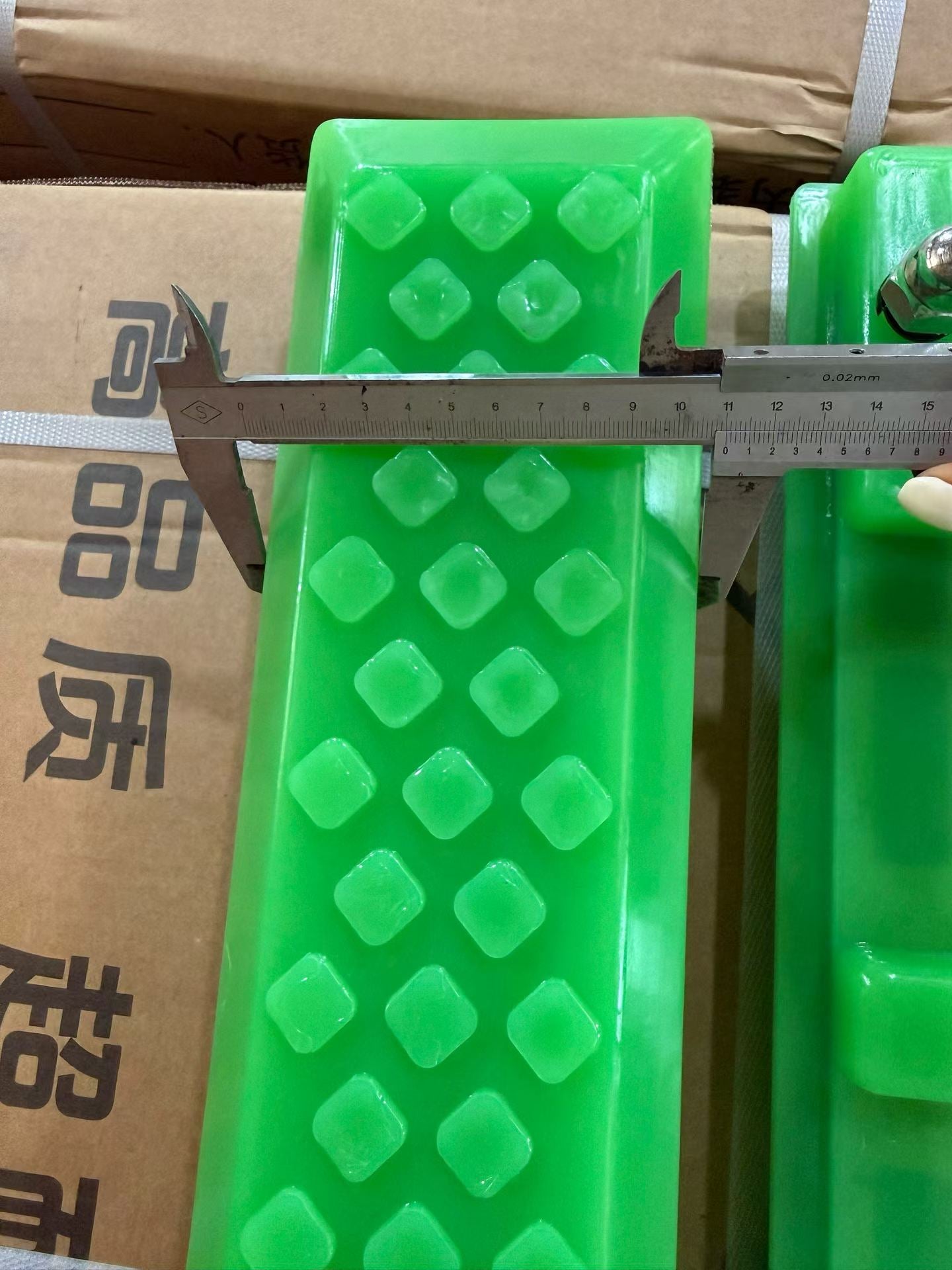 VectorMax 450mm Bolt-On Polyurethane Track Pad
